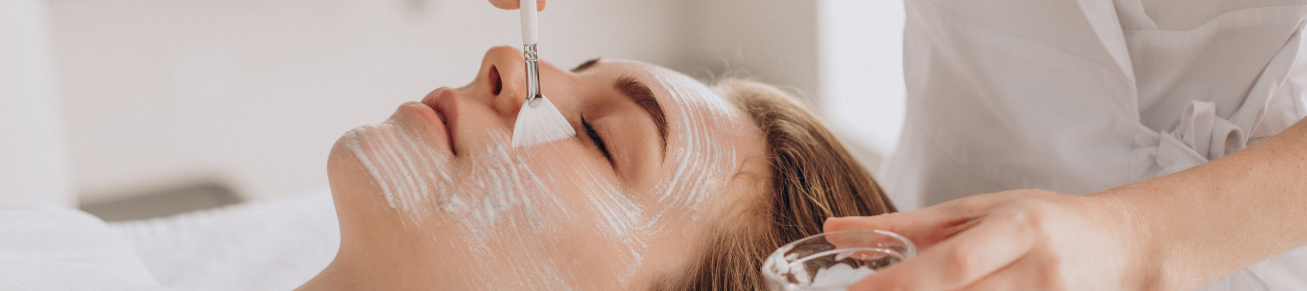 skin-face-treatment-dr-ismat-ara-khan